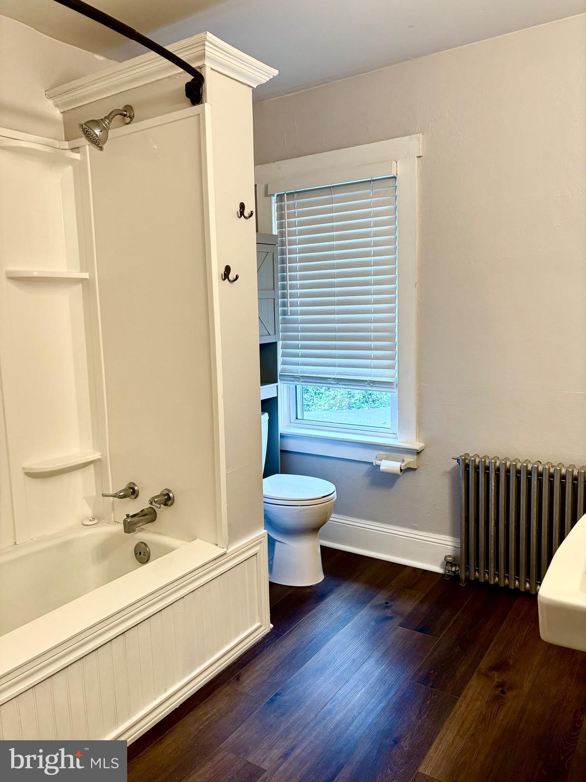 000 - Residential Lease