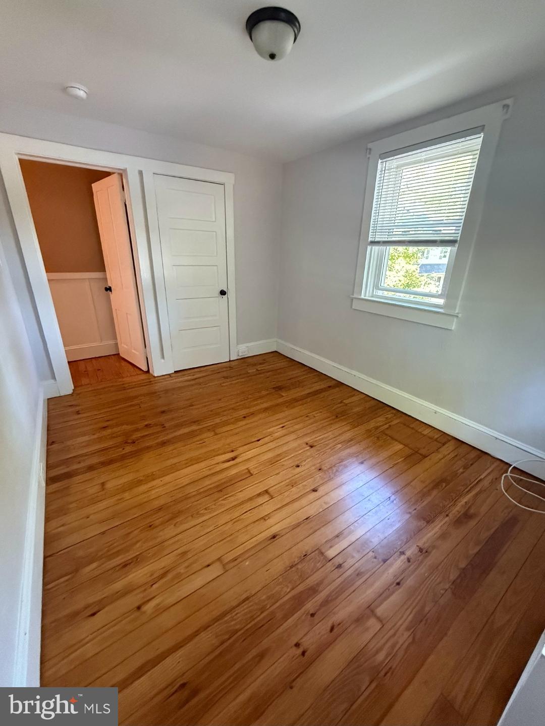 000 - Residential Lease