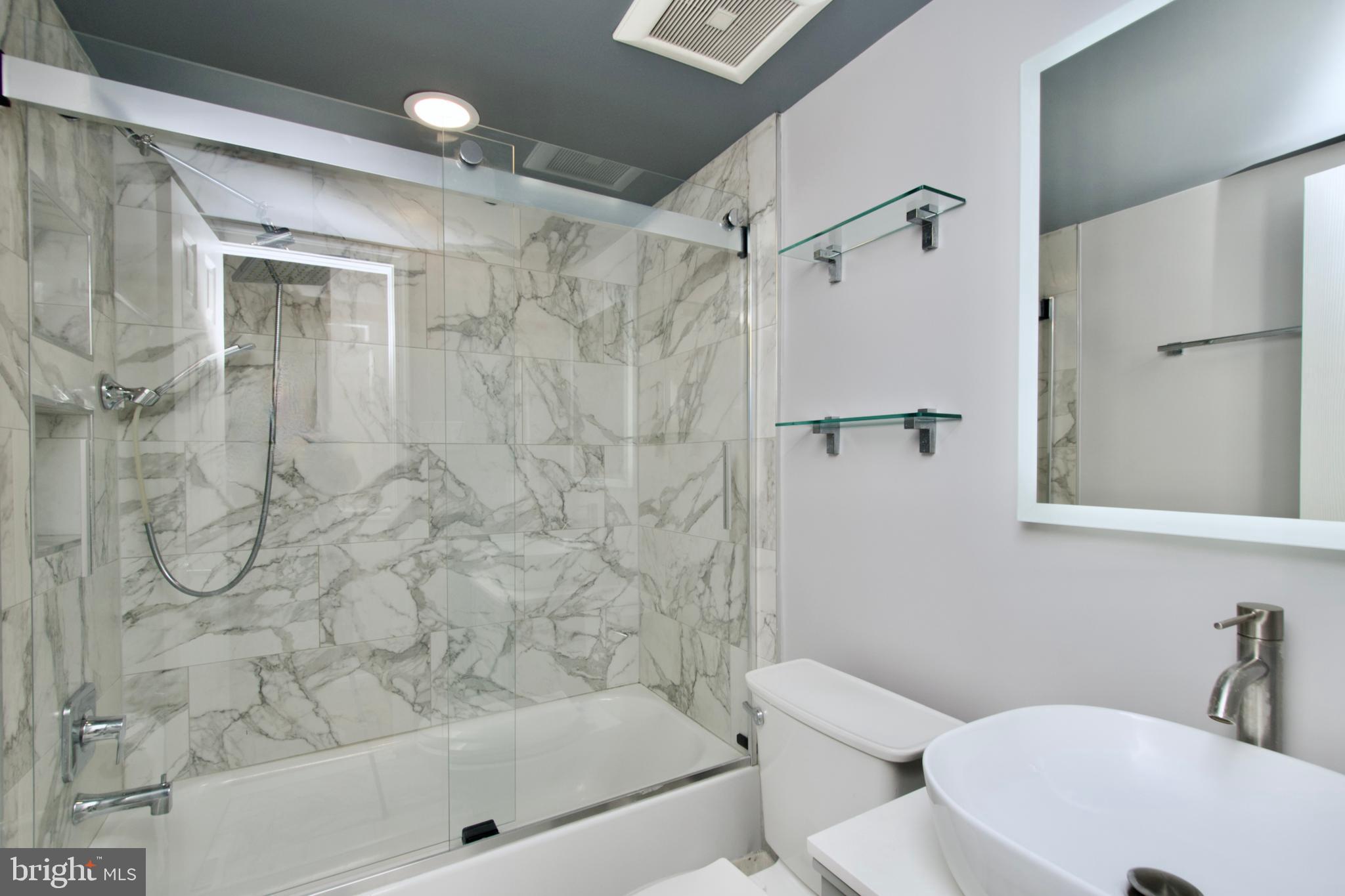 DIAMOND FARM - Residential