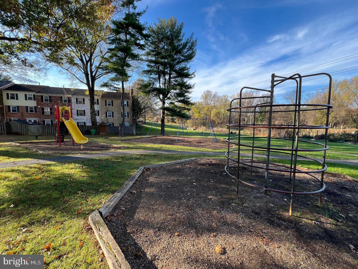 DIAMOND FARM - Residential