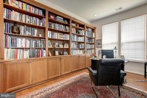 FOUR SEASONS - Residential