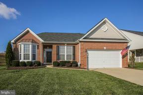 FOUR SEASONS - Residential