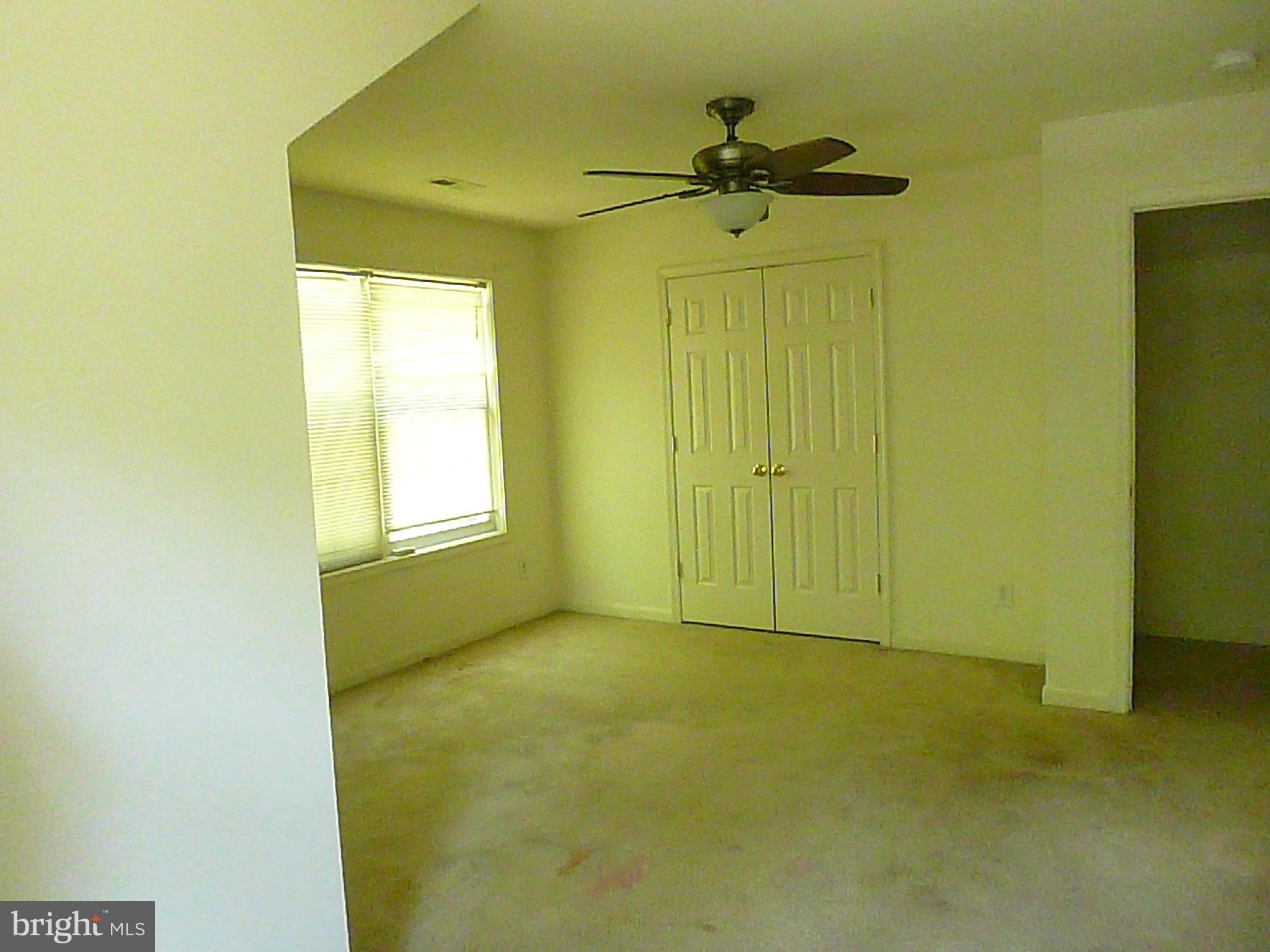 LAKE WILDERNESS - Residential