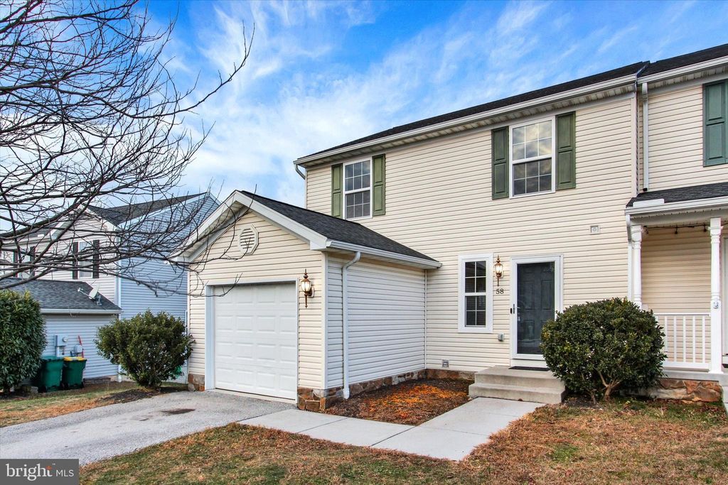 Photo of 58 Skyview Circle, HANOVER, PA 17331 (MLS # PAAD2020996)