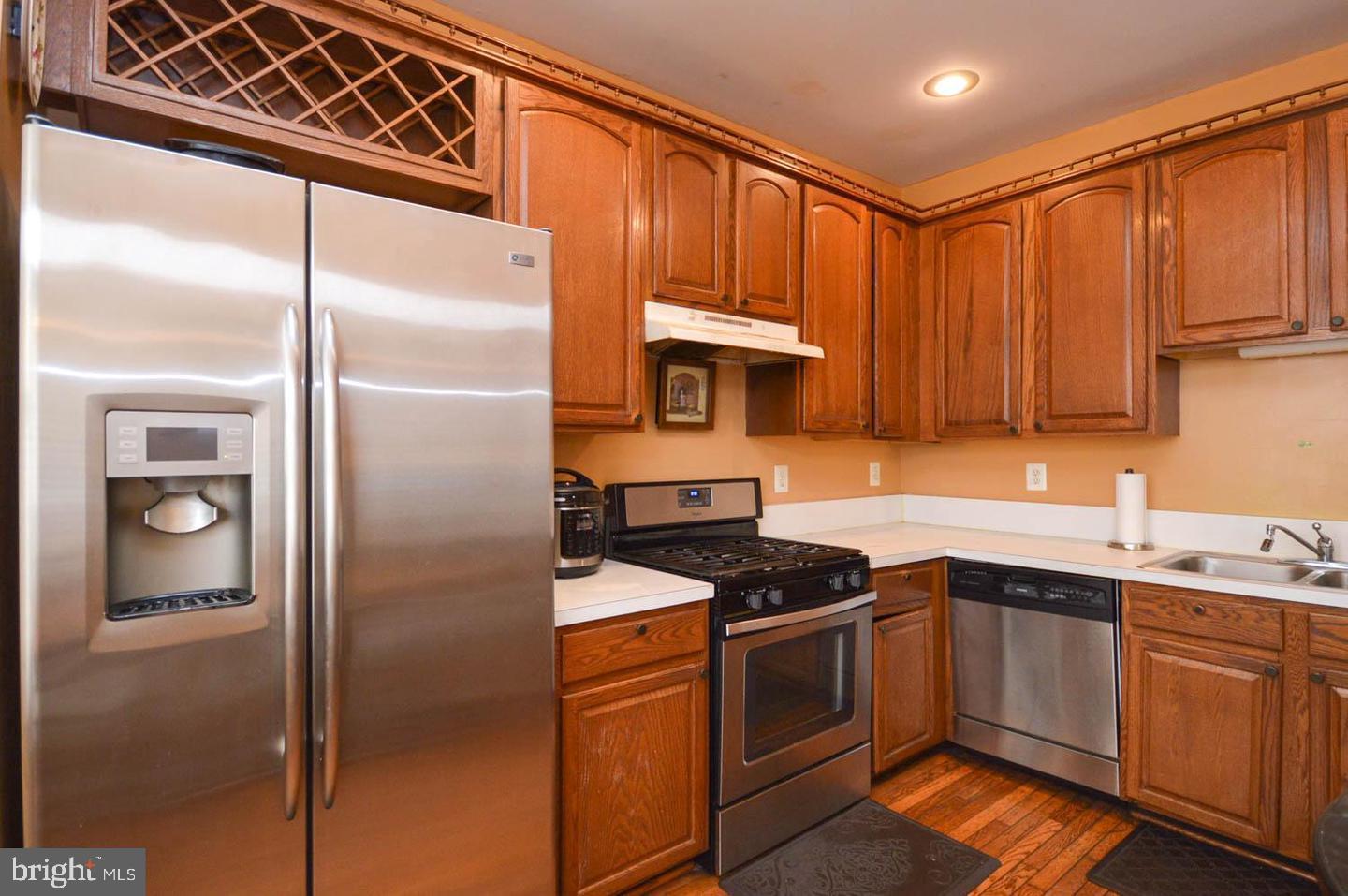 WOODMORE SOUTH - Residential