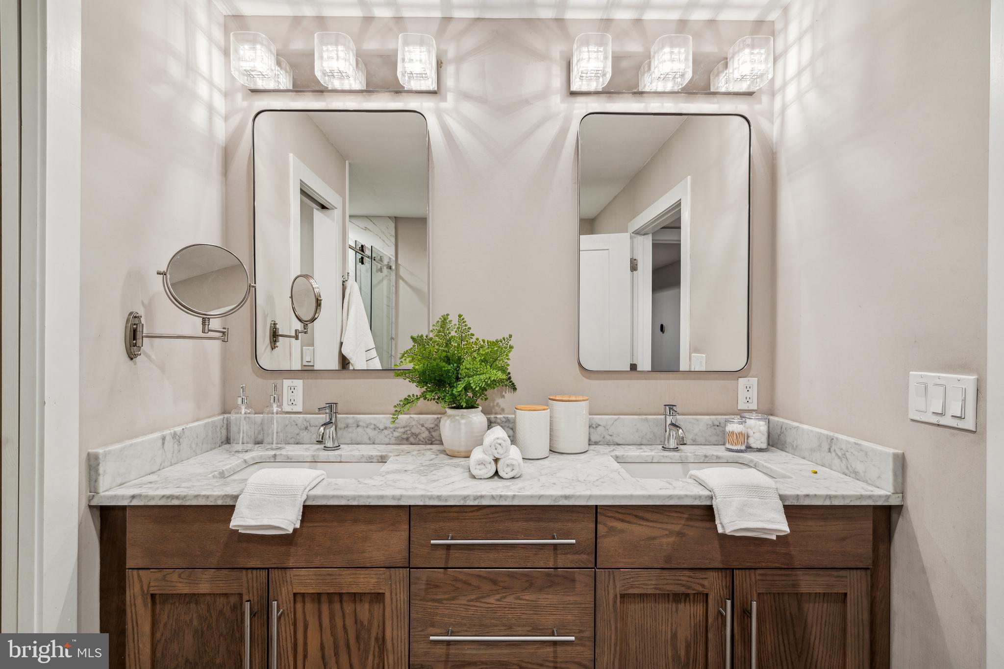 GRADUATE HOSPITAL - Residential