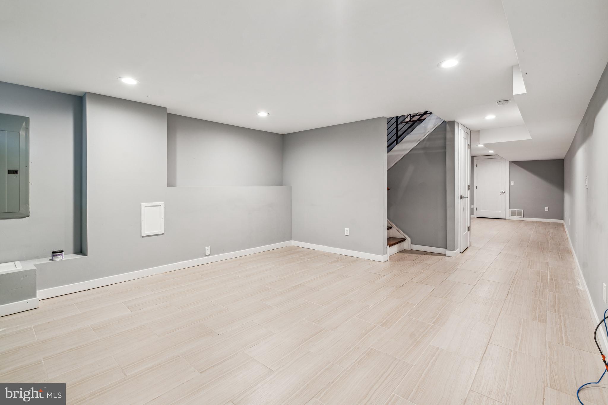 GRADUATE HOSPITAL - Residential