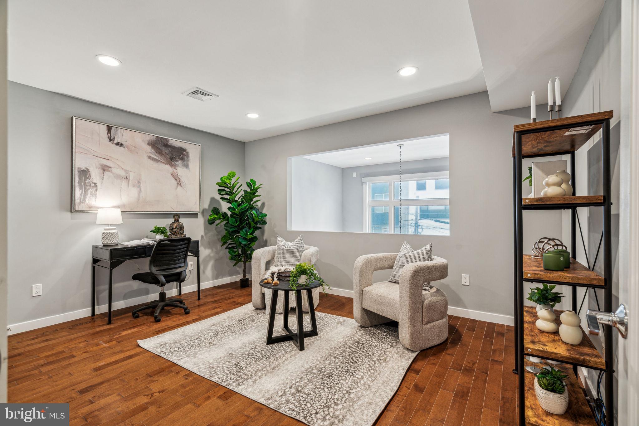 GRADUATE HOSPITAL - Residential