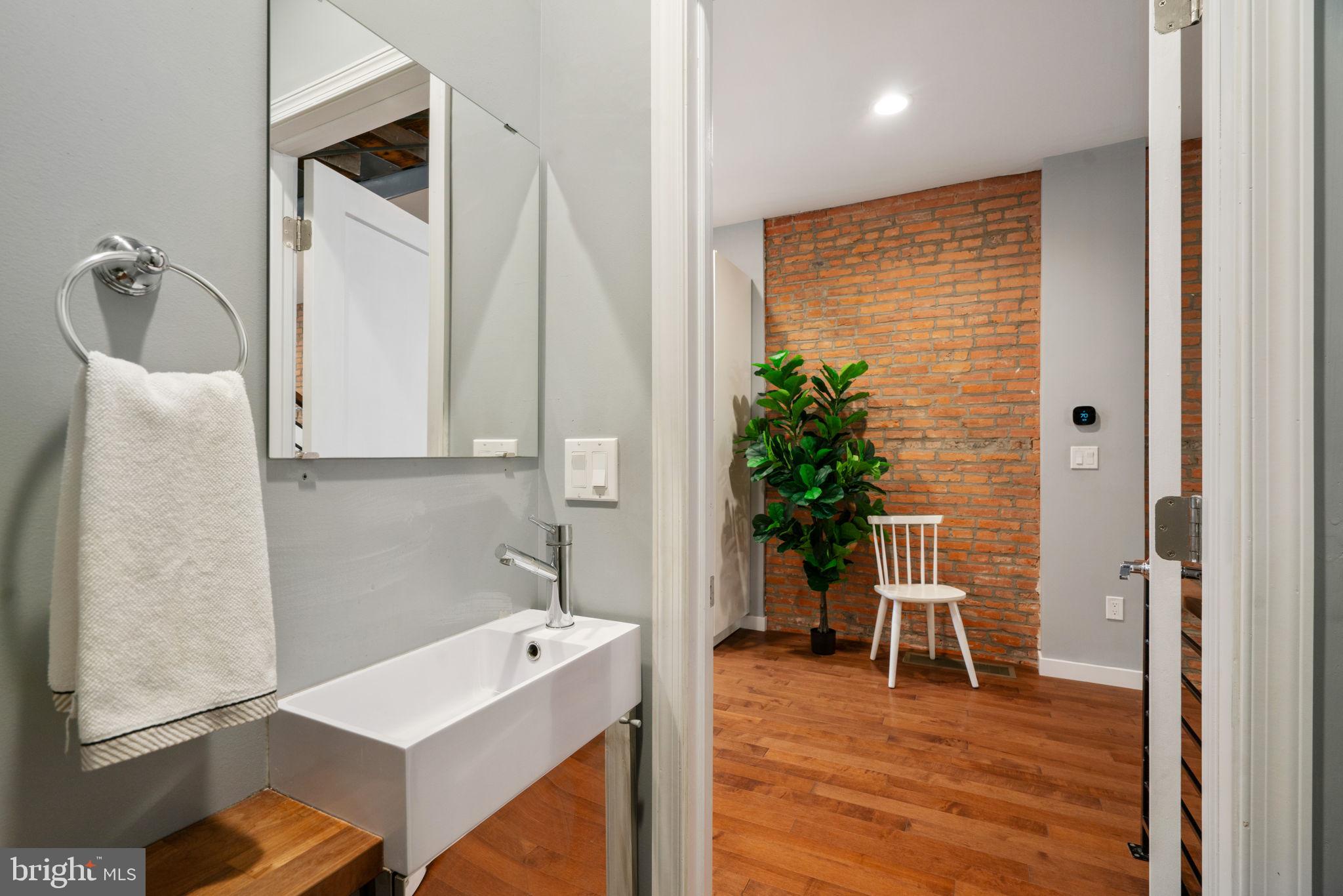 GRADUATE HOSPITAL - Residential