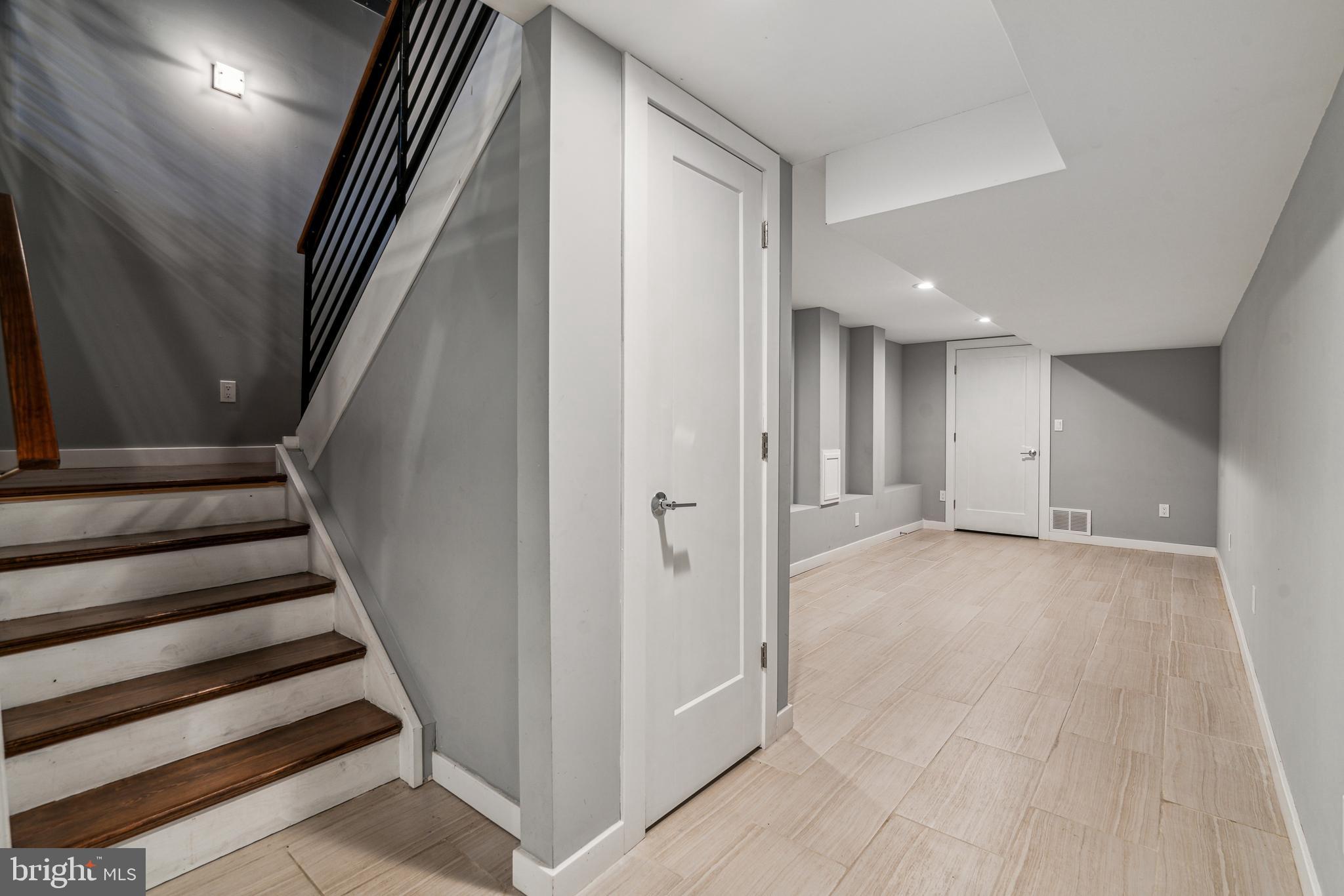 GRADUATE HOSPITAL - Residential