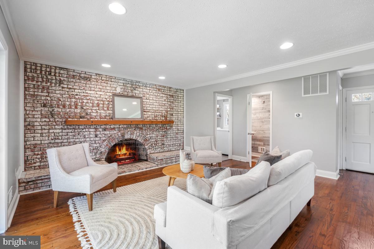 COLLEGE GARDENS - Residential