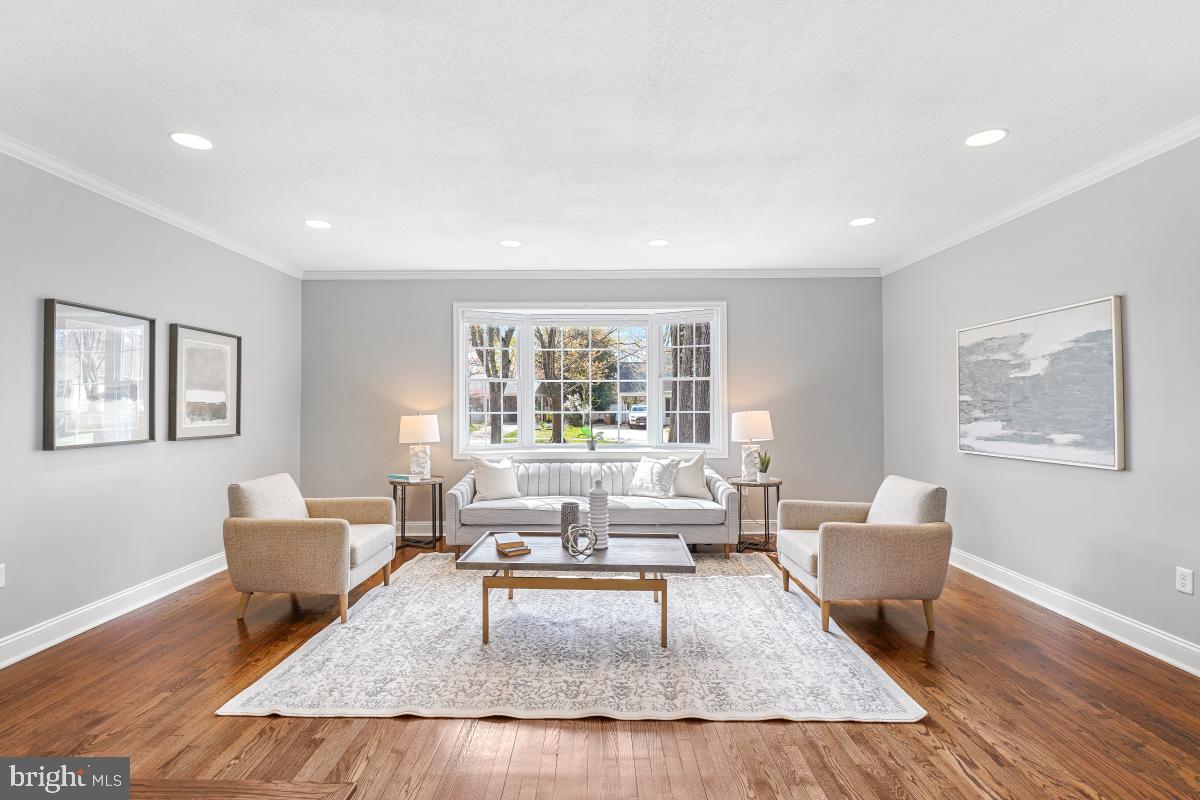 COLLEGE GARDENS - Residential