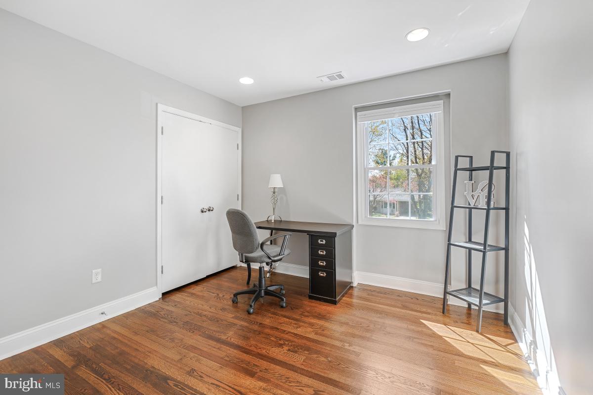 COLLEGE GARDENS - Residential