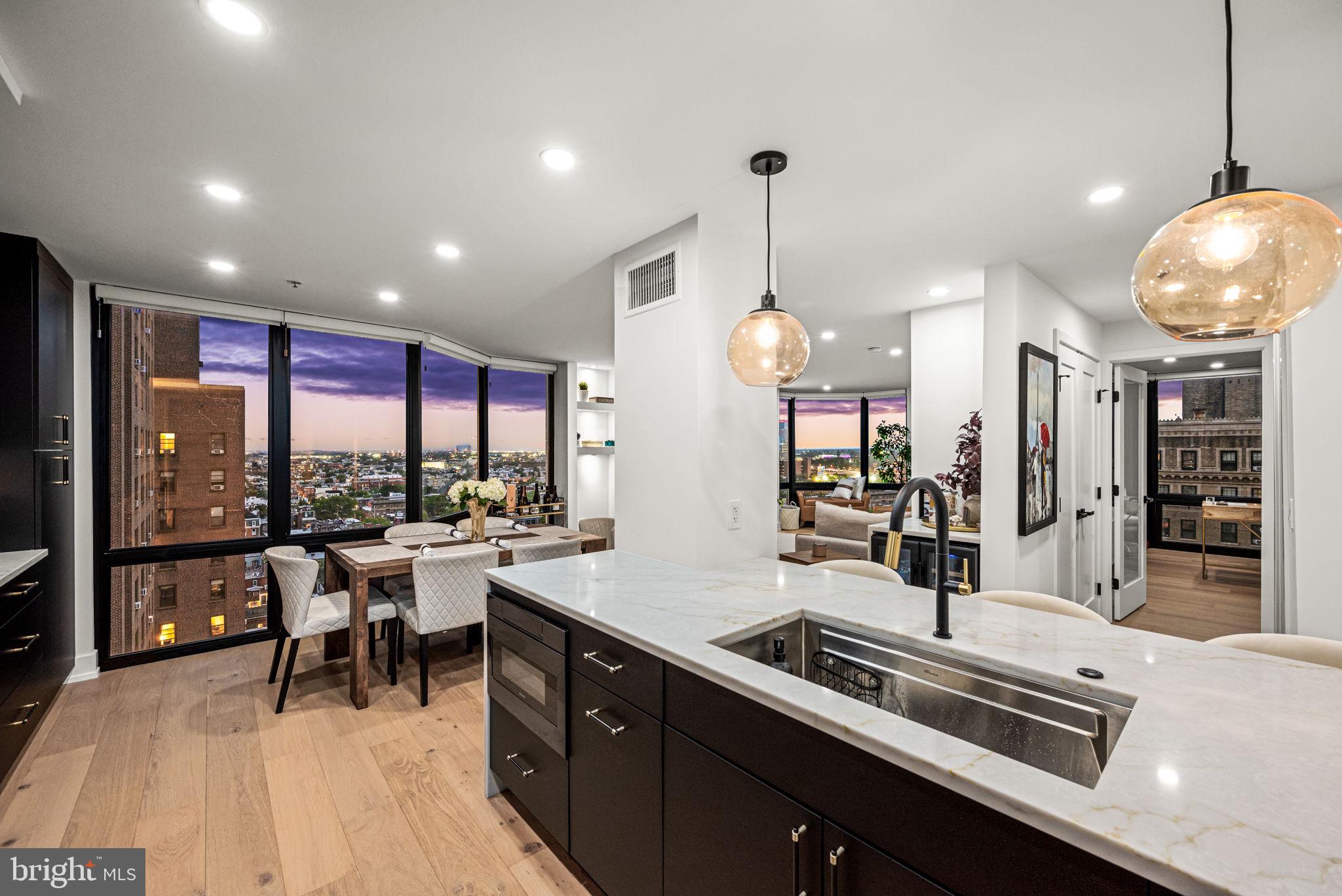 RITTENHOUSE SQUARE - Residential