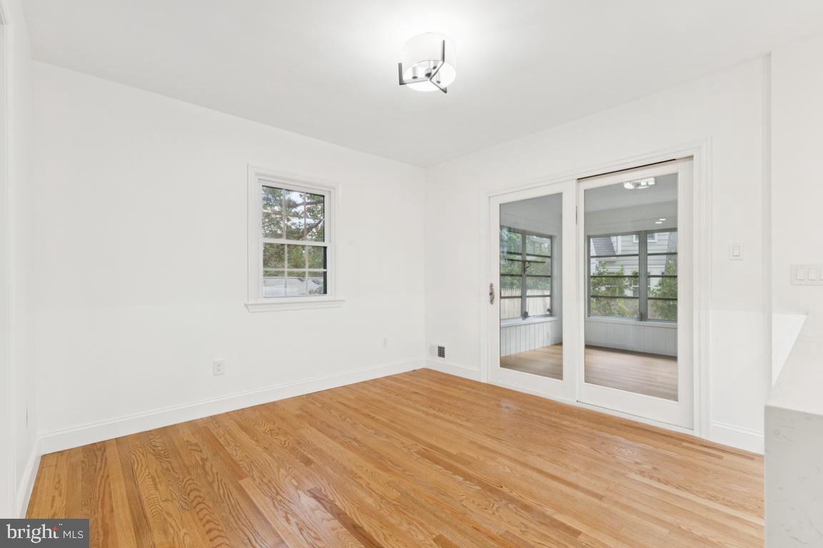 BELLEVUE FOREST - Residential