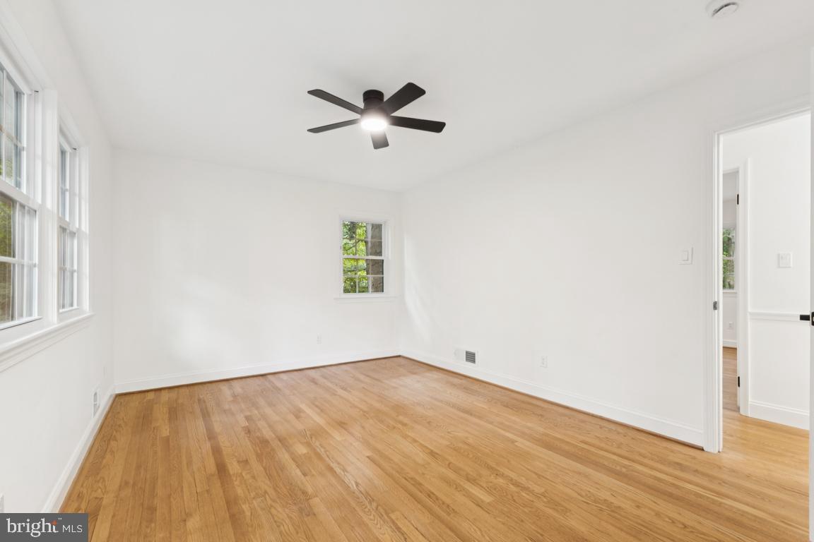 BELLEVUE FOREST - Residential