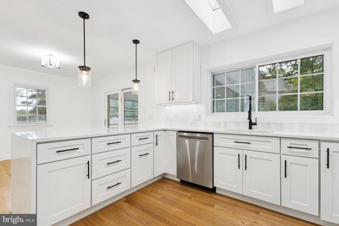 BELLEVUE FOREST - Residential