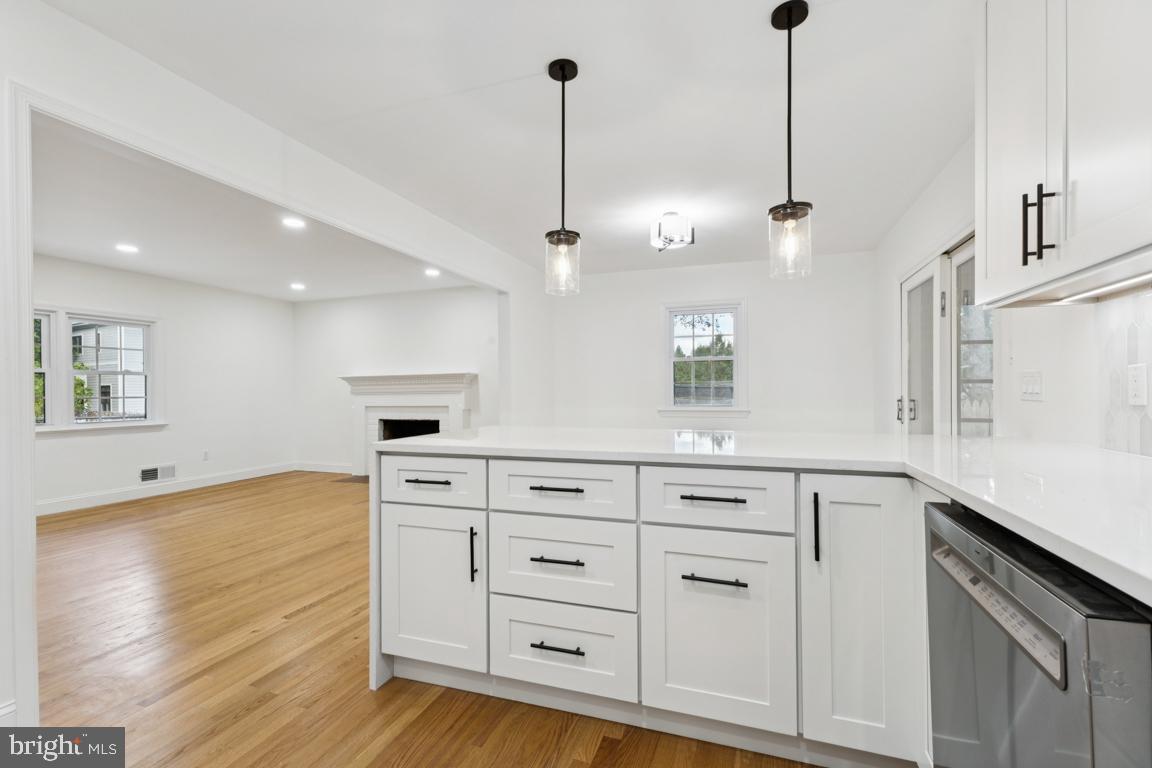 BELLEVUE FOREST - Residential