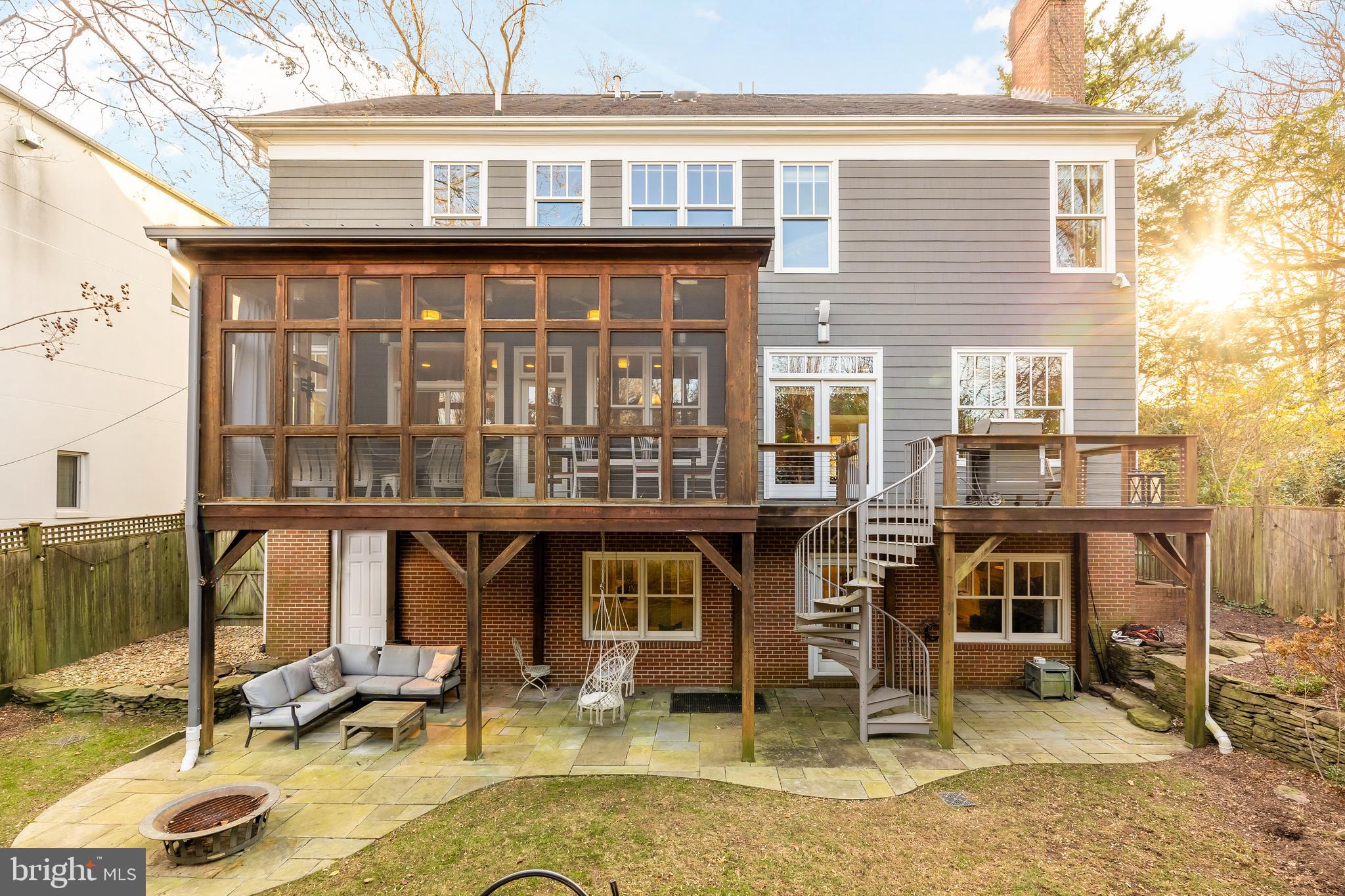 CHEVY CHASE - Residential