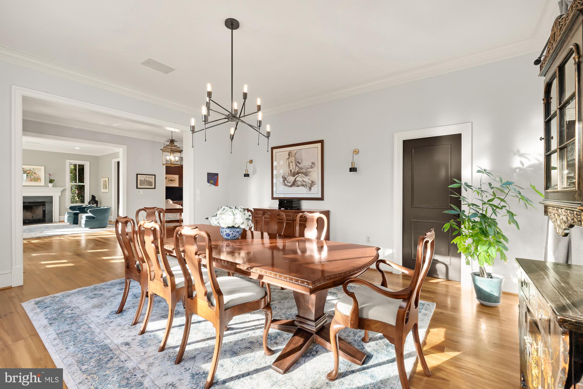 CHEVY CHASE - Residential