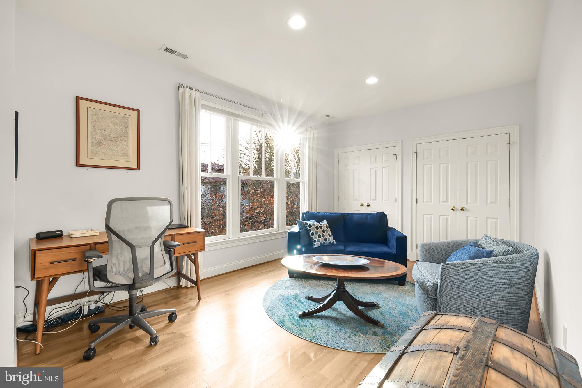 CHEVY CHASE - Residential