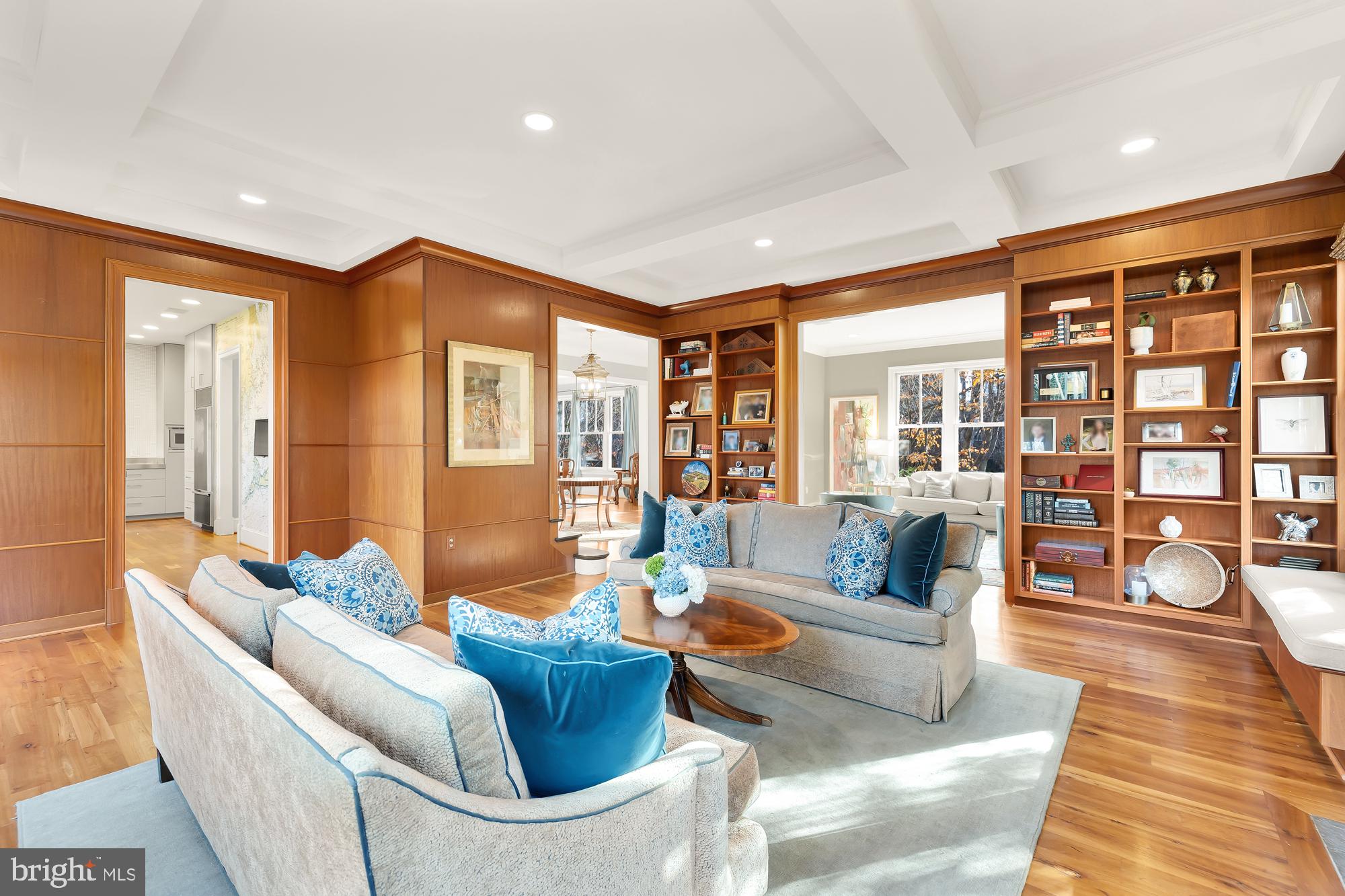 CHEVY CHASE - Residential