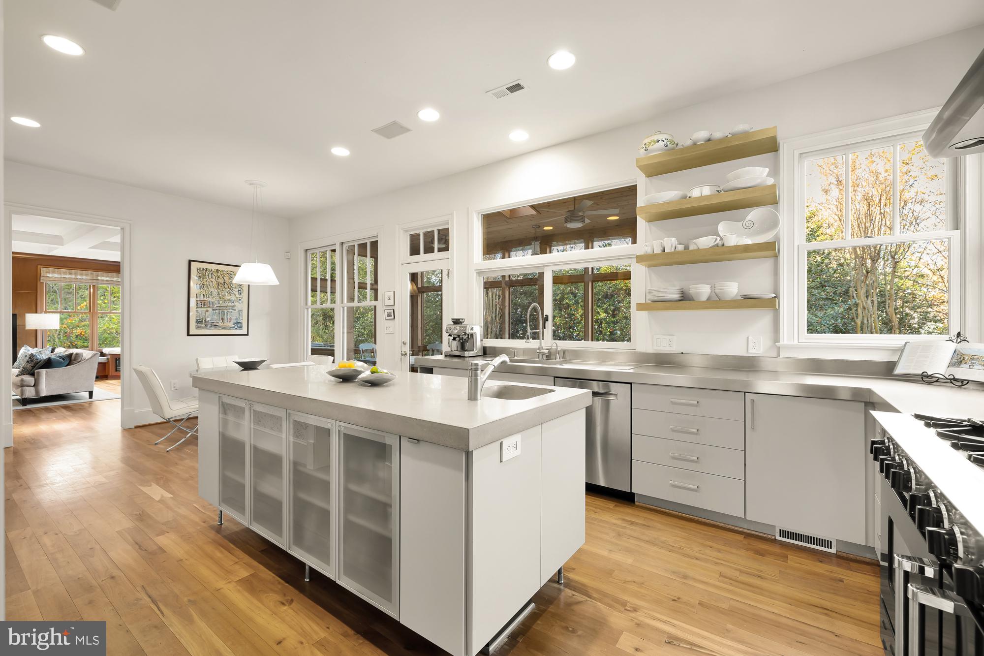 CHEVY CHASE - Residential