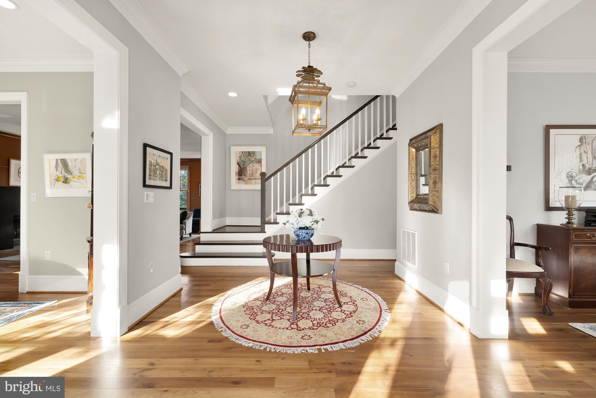 CHEVY CHASE - Residential