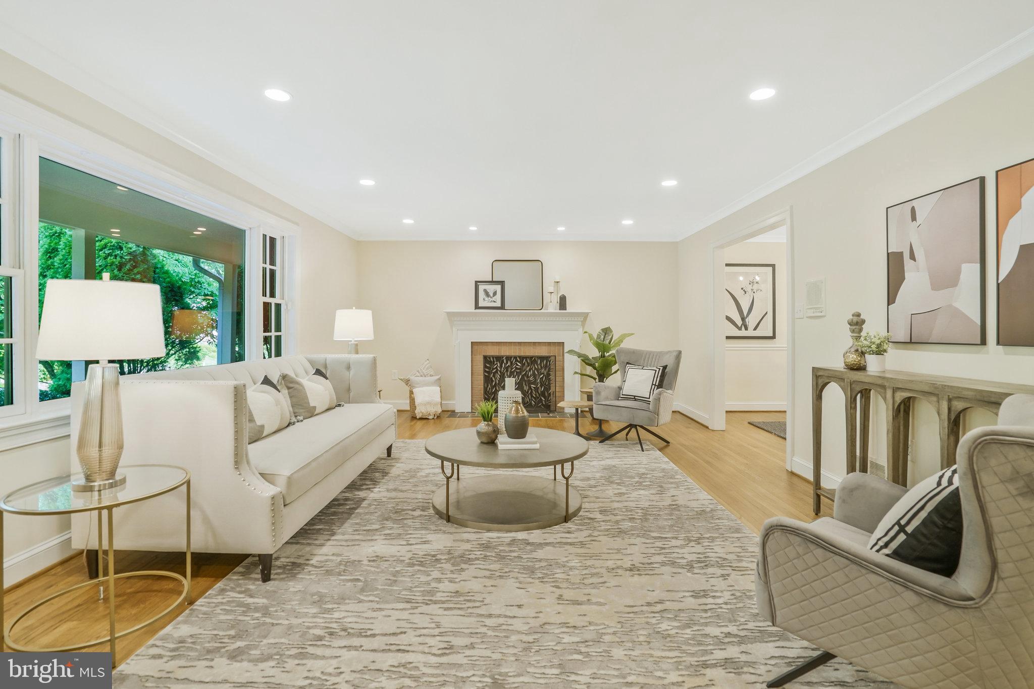 CHAIN BRIDGE FOREST - Residential