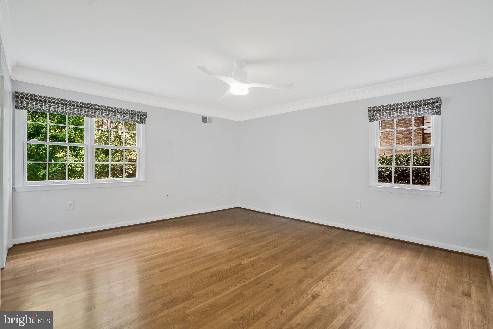 CHAIN BRIDGE FOREST - Residential