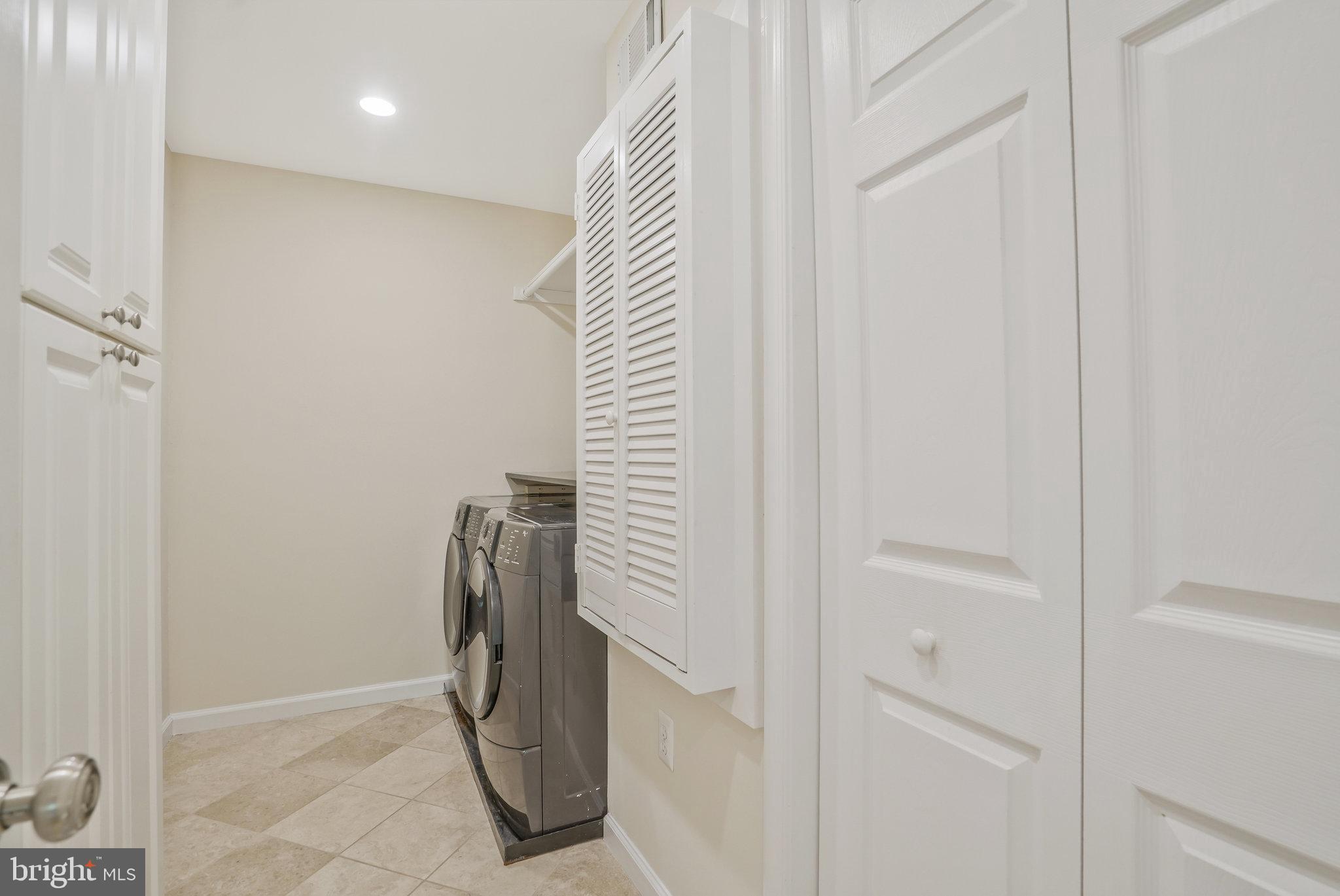 CHAIN BRIDGE FOREST - Residential