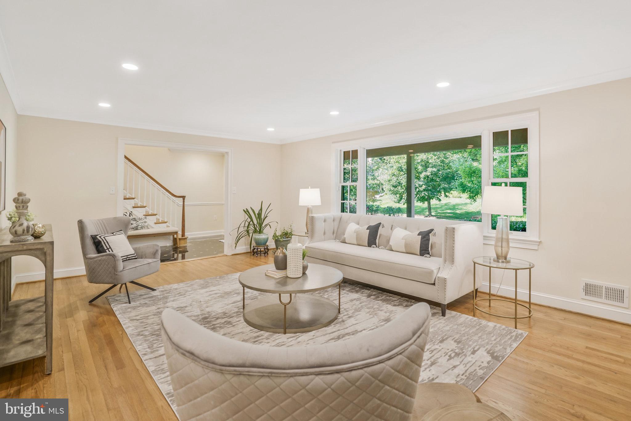 CHAIN BRIDGE FOREST - Residential