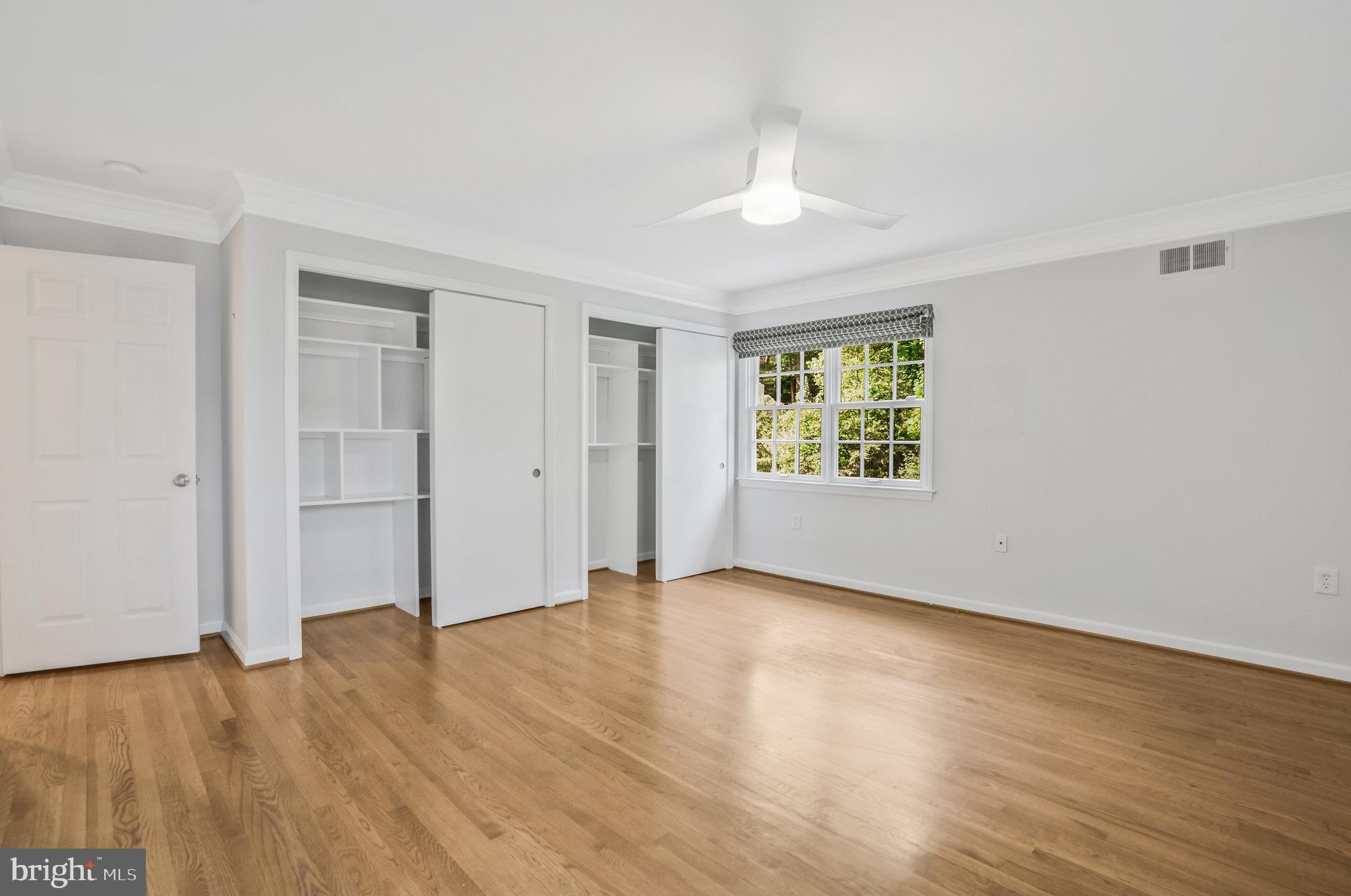 CHAIN BRIDGE FOREST - Residential