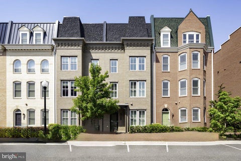 Photo of 2216 Main Line Boulevard, ALEXANDRIA, VA 22301 (MLS # VAAX2064924)