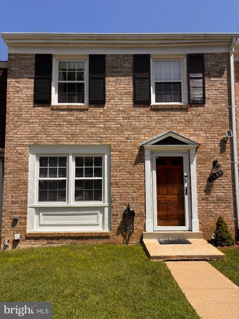 Photo of 1950 Mayflower Drive, WOODBRIDGE, VA 22192 (MLS # VAPW2130630)