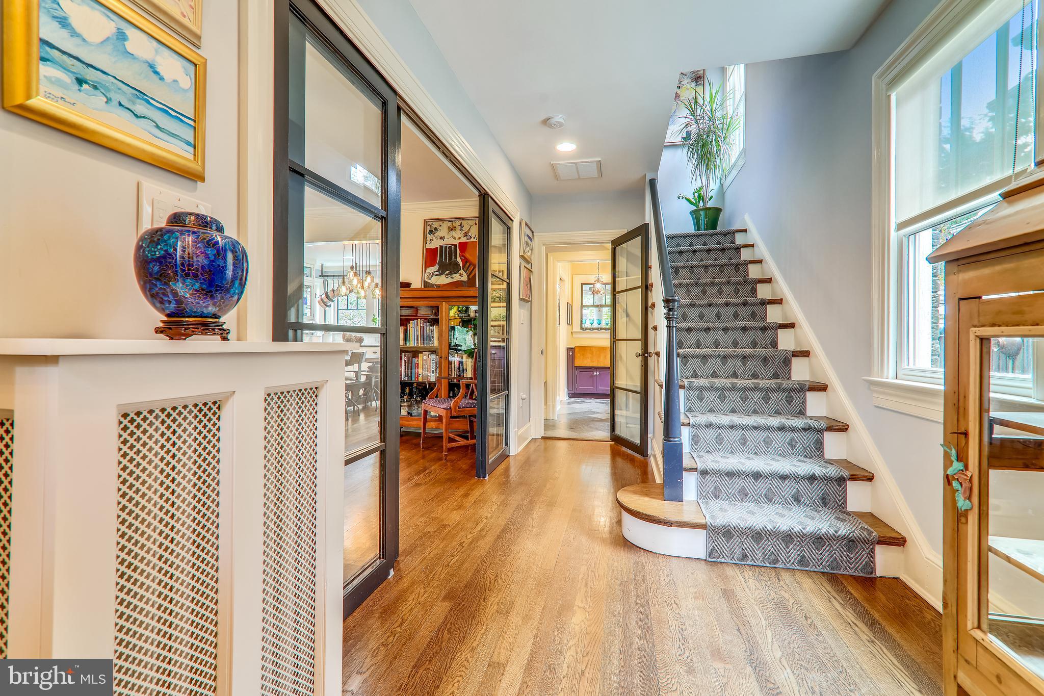 ROSEMONT - Residential