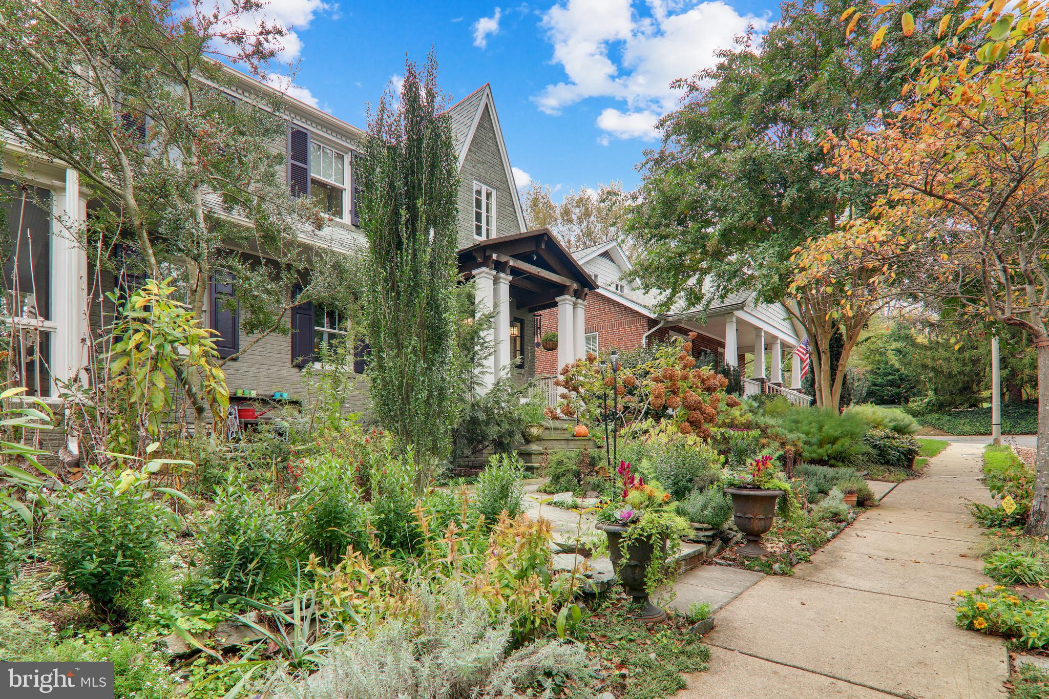 ROSEMONT - Residential