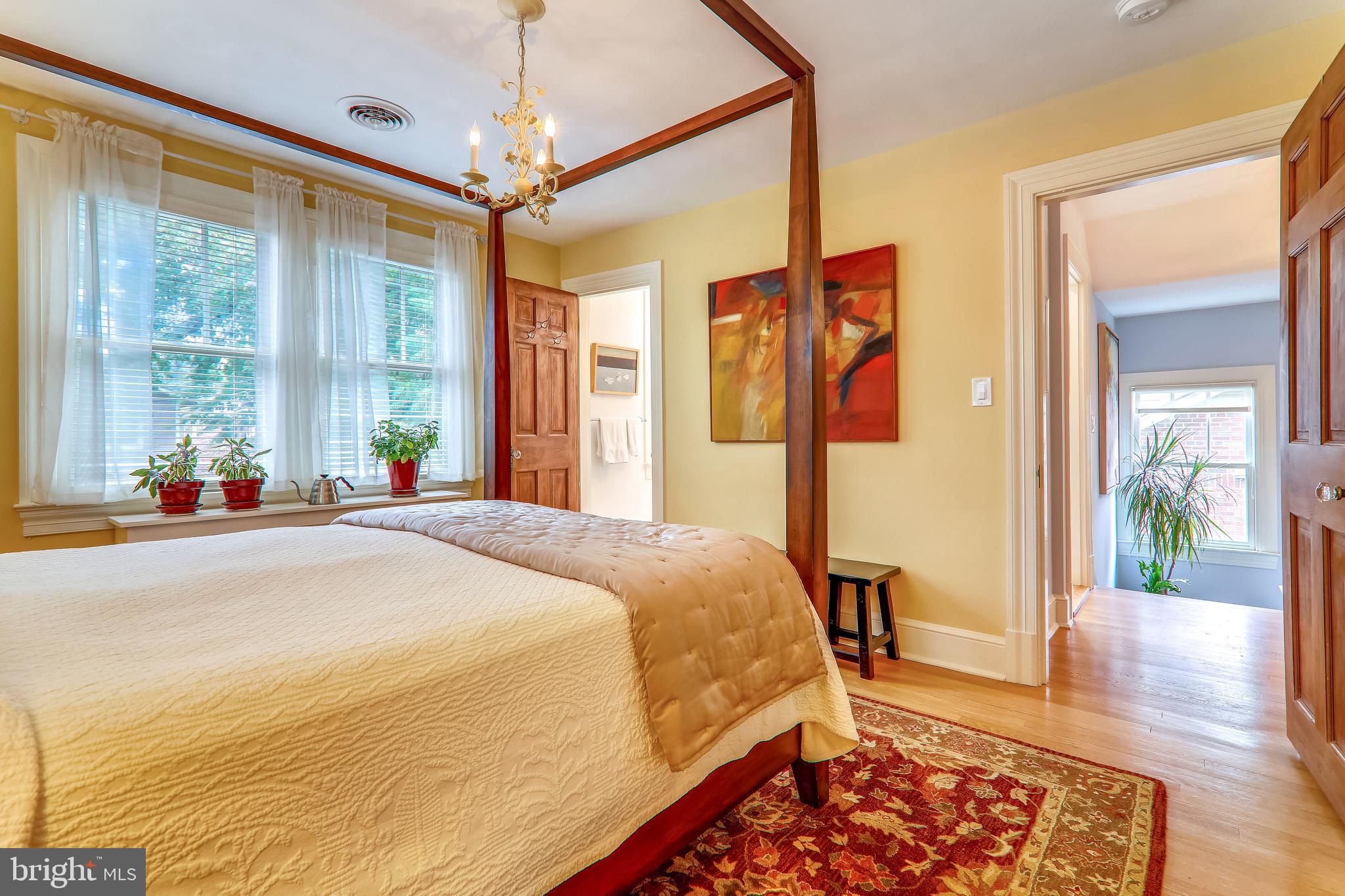 ROSEMONT - Residential