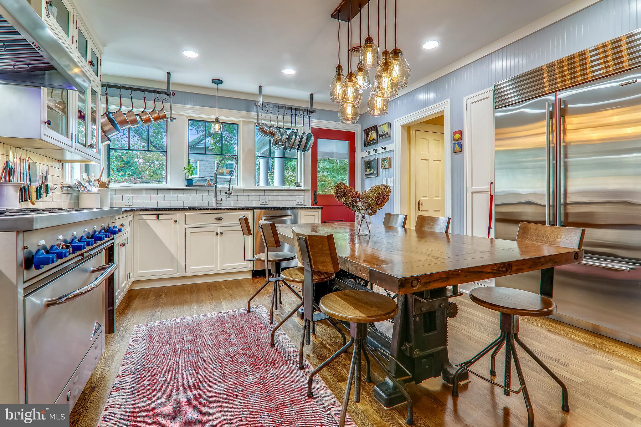 ROSEMONT - Residential