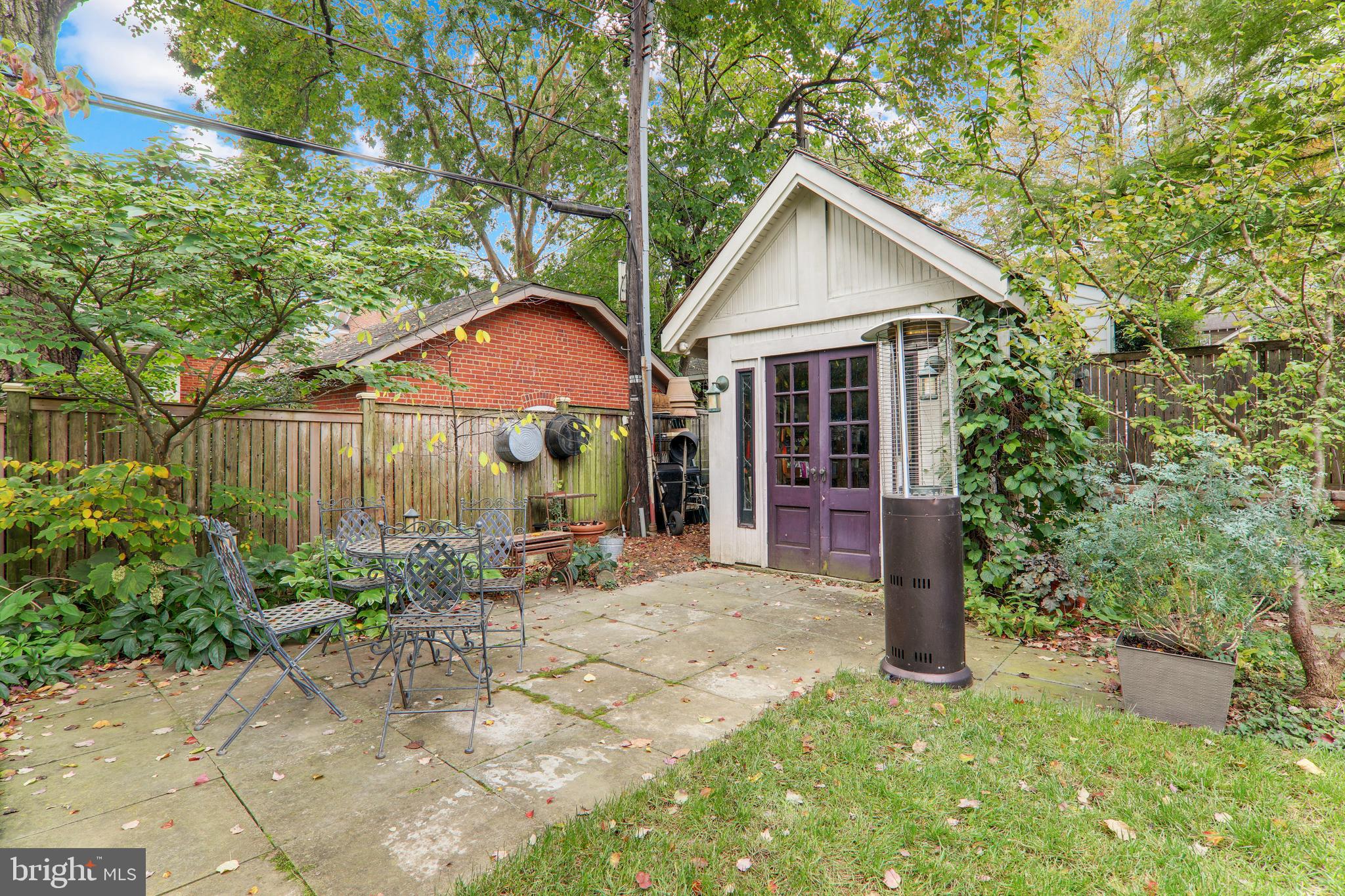 ROSEMONT - Residential