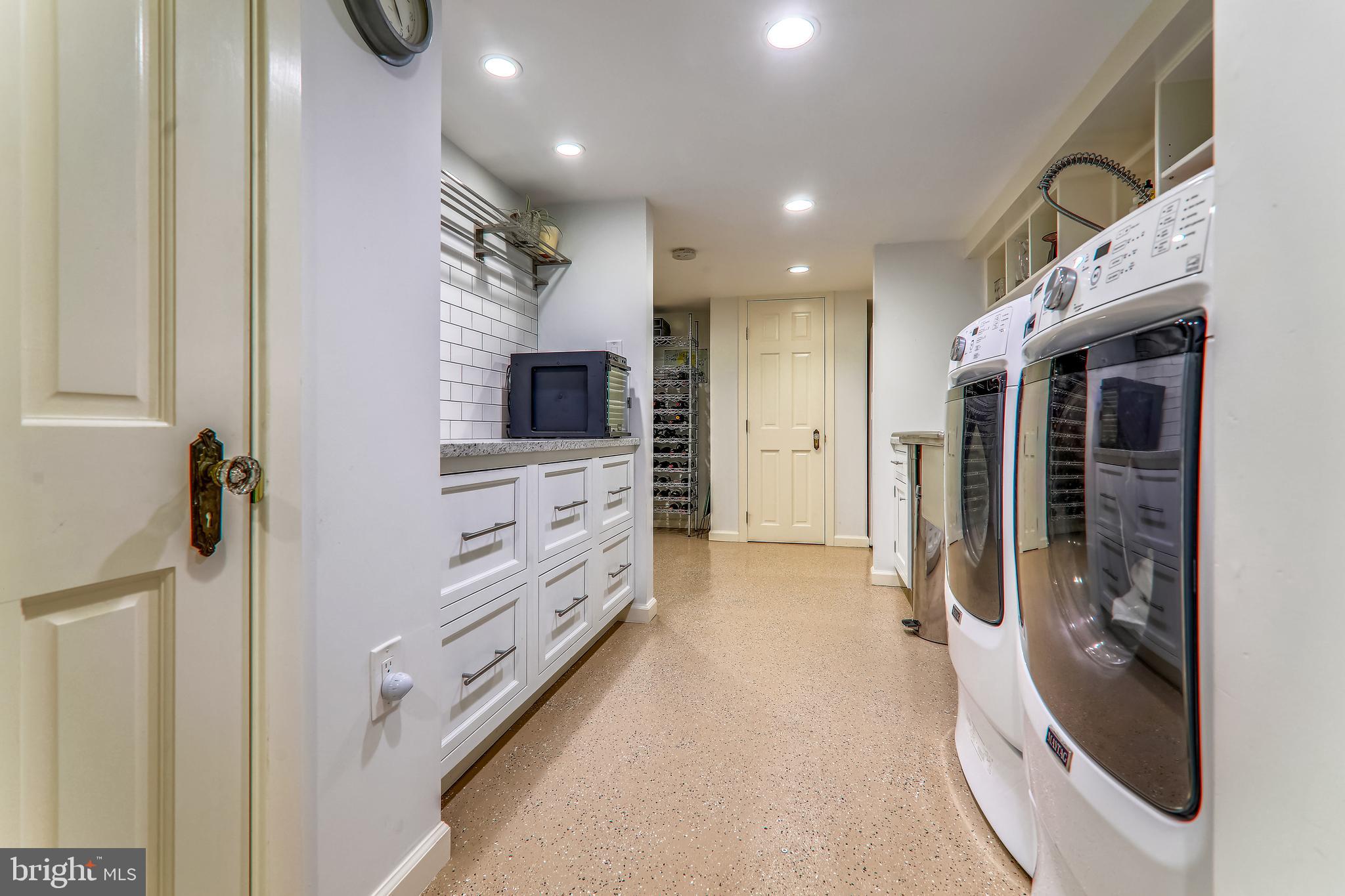 ROSEMONT - Residential