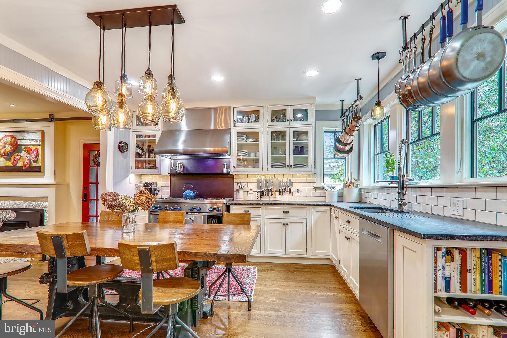 ROSEMONT - Residential