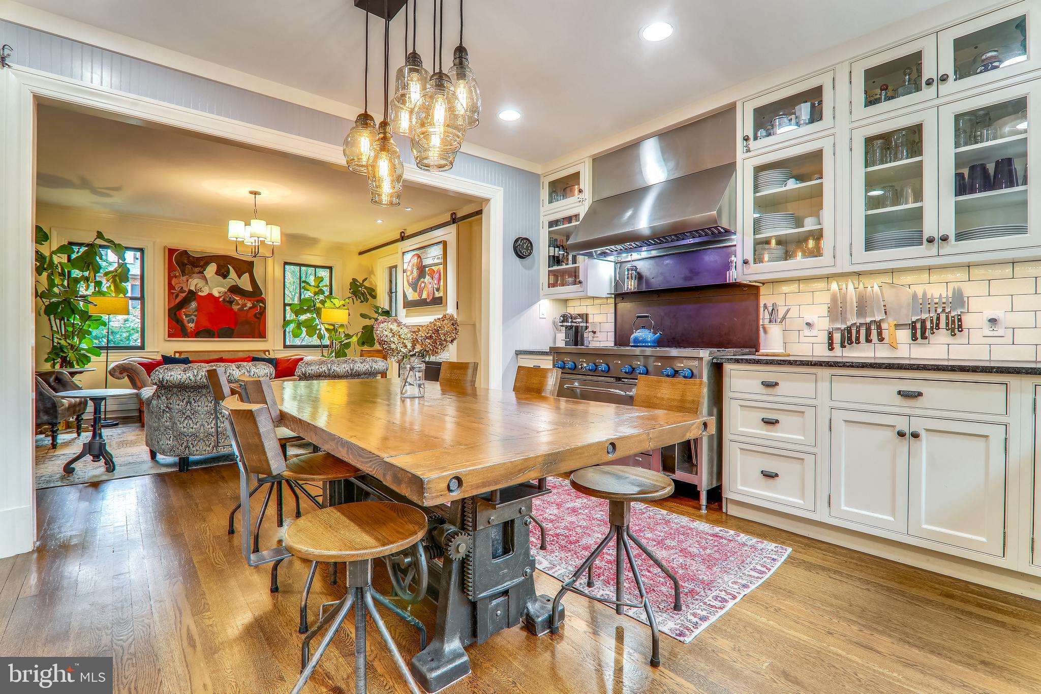 ROSEMONT - Residential