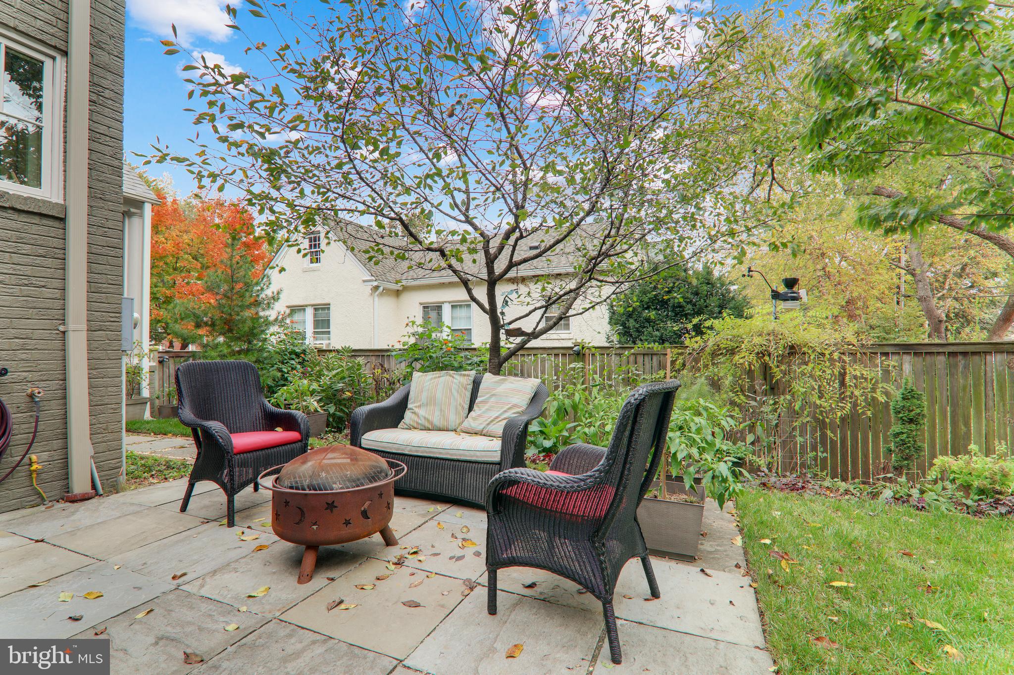 ROSEMONT - Residential