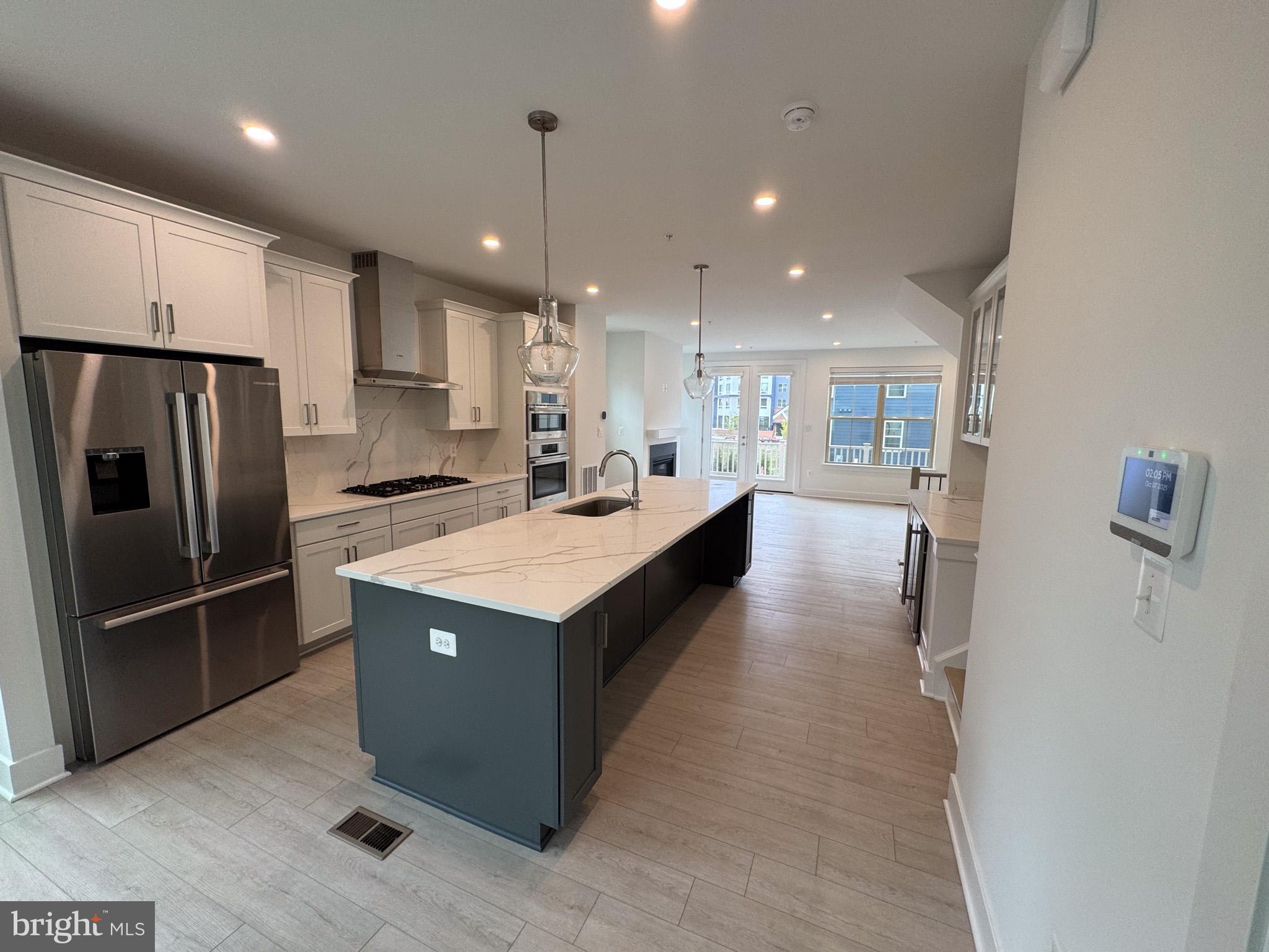 THE GROVE - Residential Lease