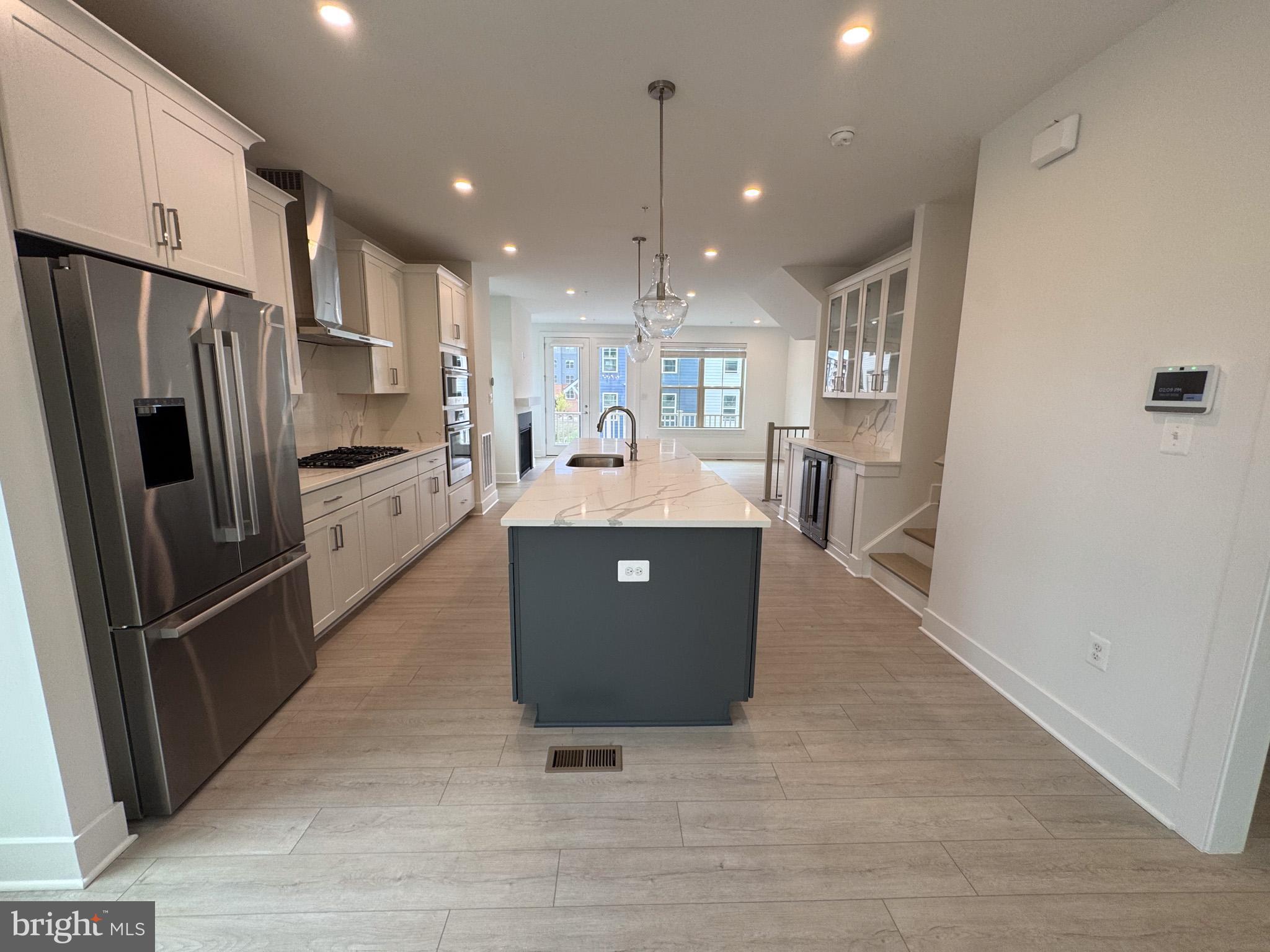 THE GROVE - Residential Lease