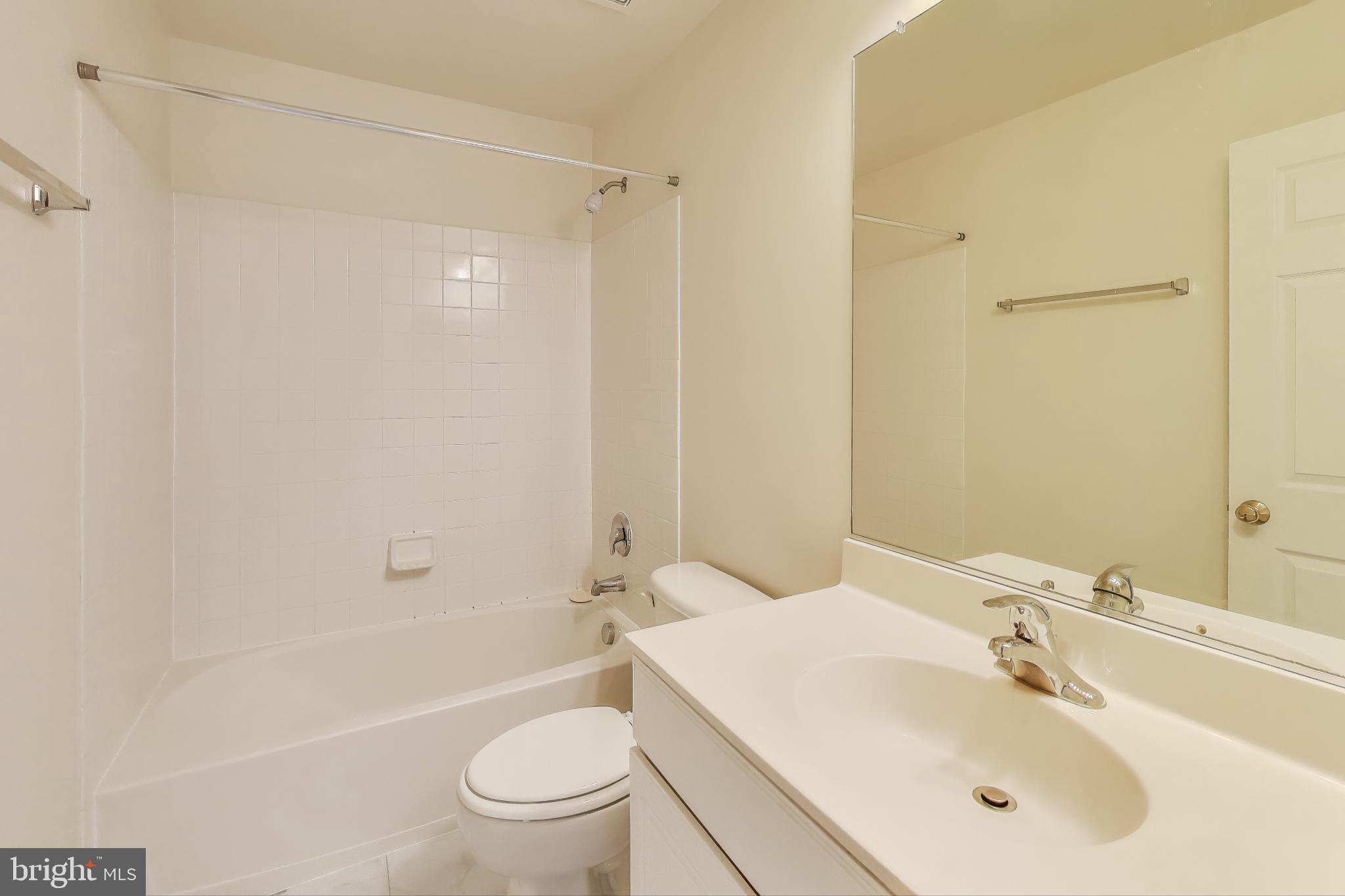 WHEATON HILLS - Residential