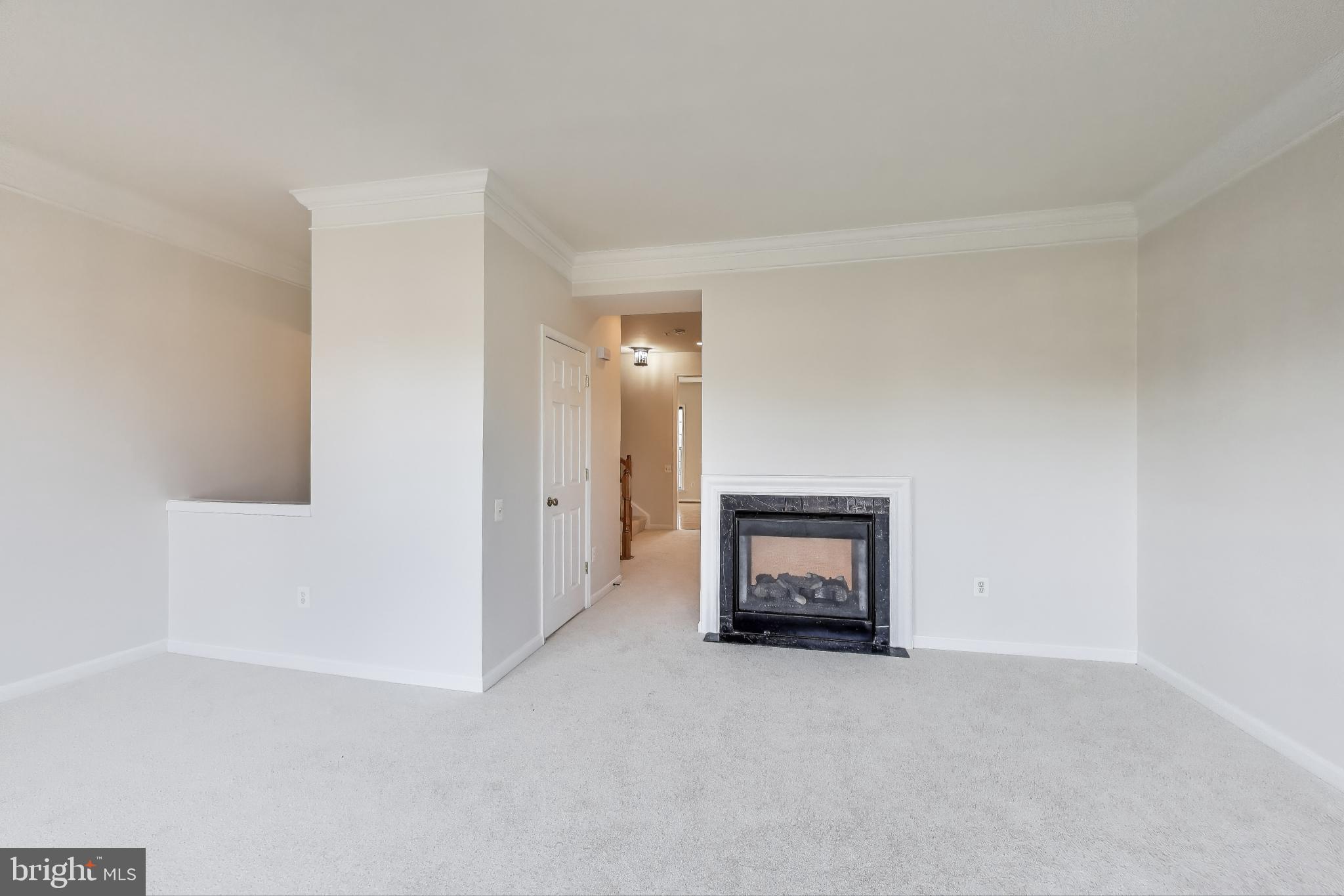 WHEATON HILLS - Residential