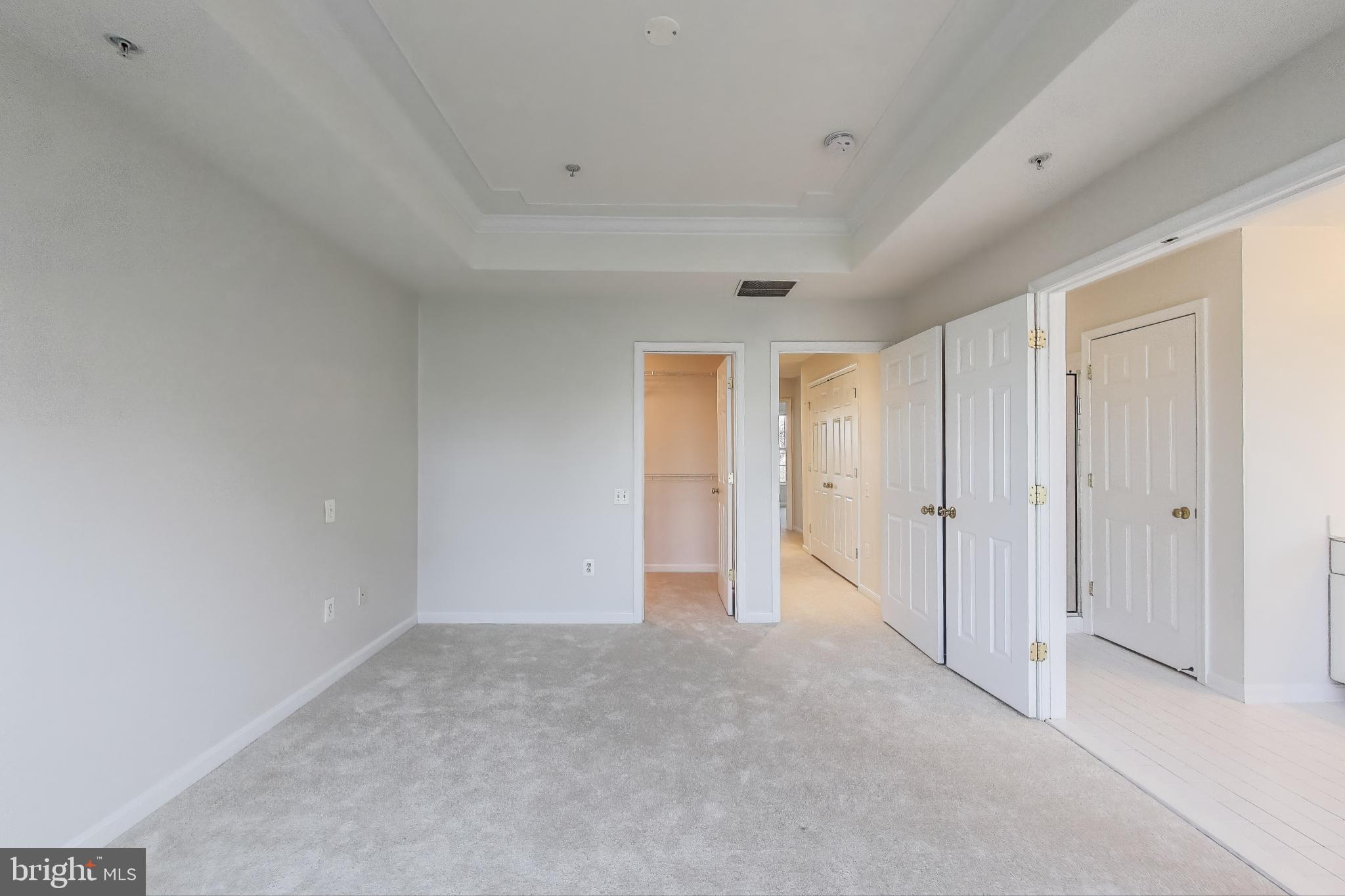 WHEATON HILLS - Residential