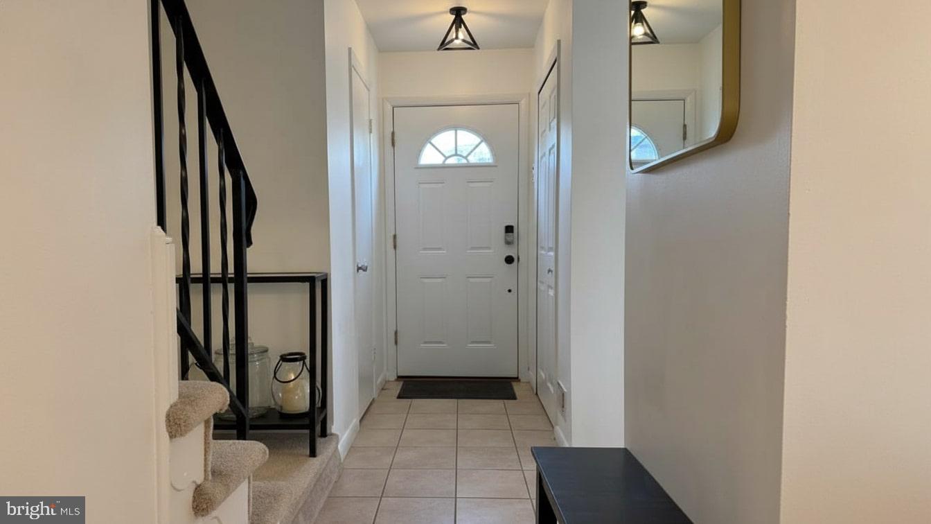 CROMWELL STATION - Residential Lease